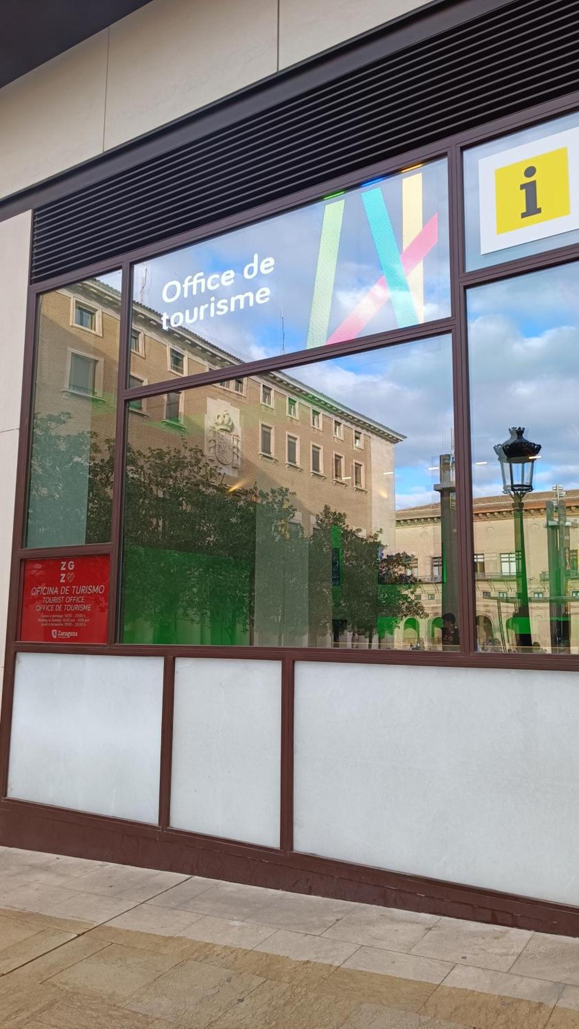 サラゴサLc Plaza Del Pilarアパートメント エクステリア 写真